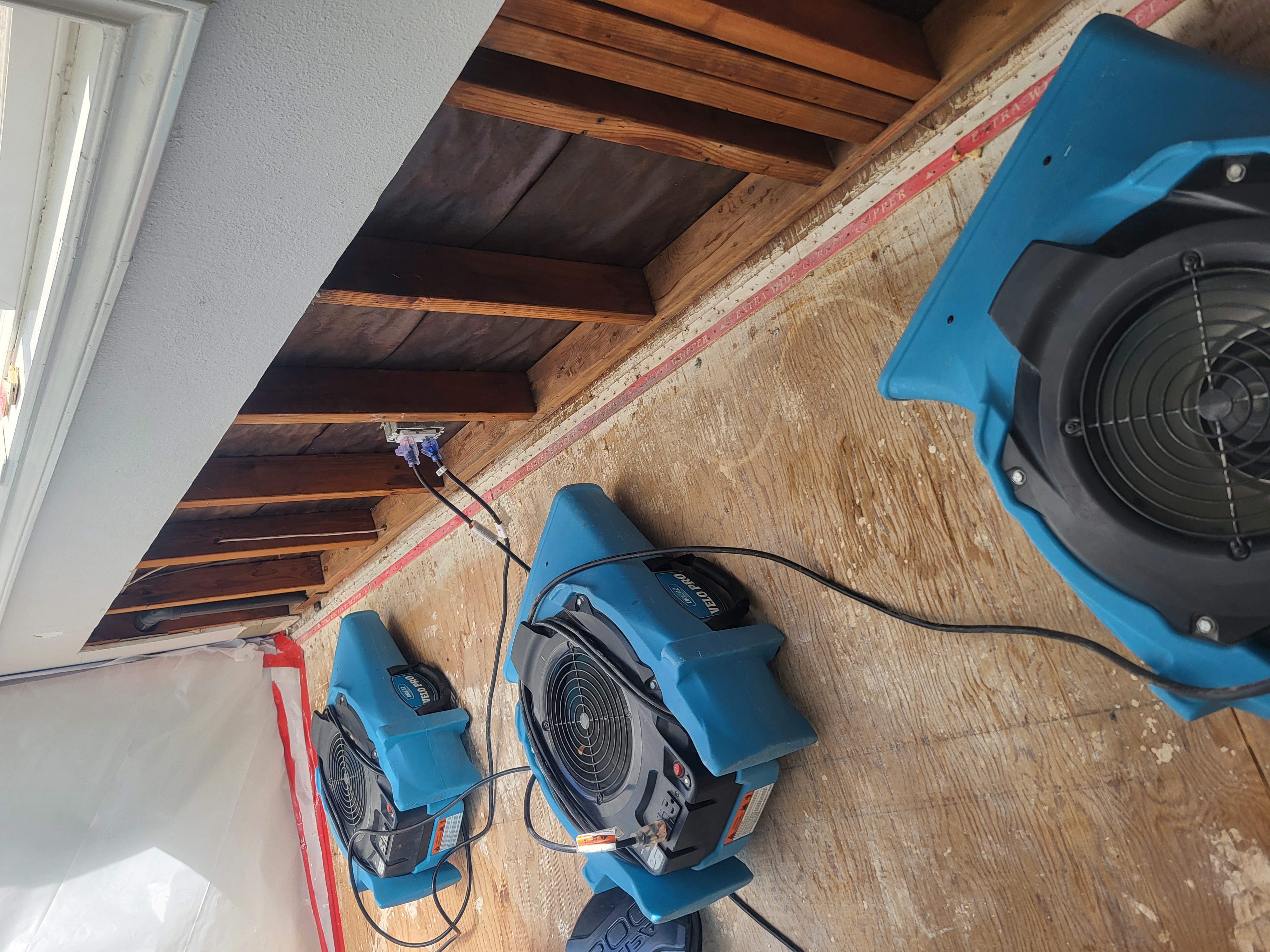 Structural drying equipment in Yuba City